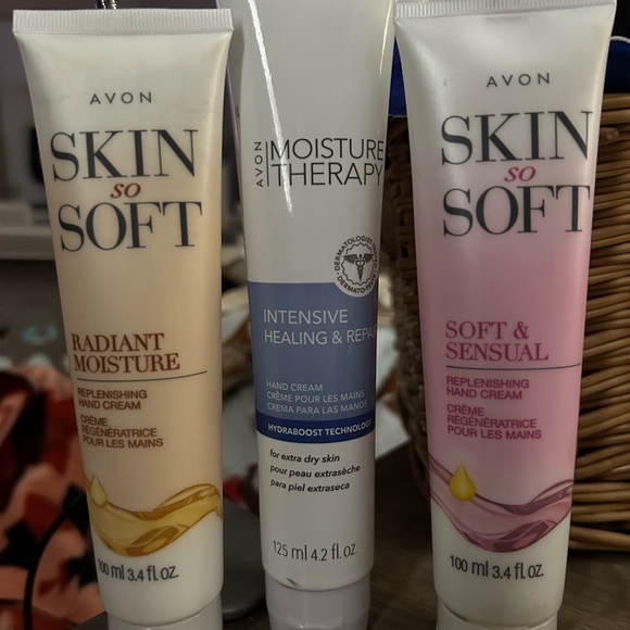 Avon Other - AVON skin so soft and healing Lotion NWT